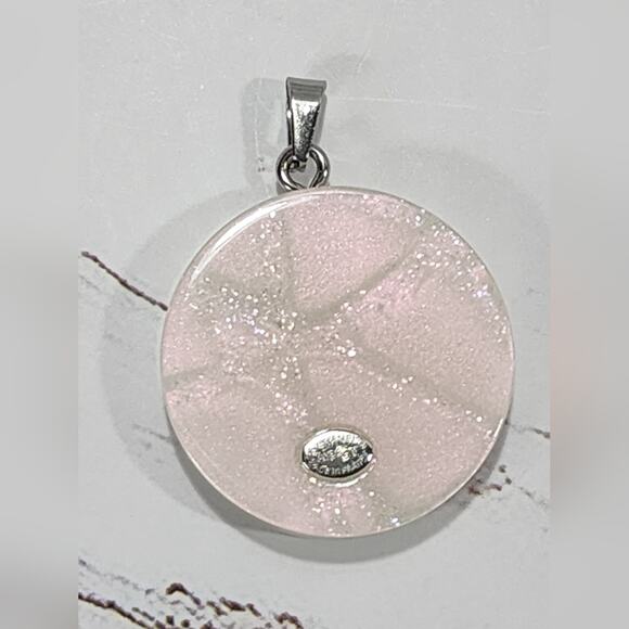Auth Chanel Silver Iridescent Pearlescent Zipper pull charm - Picture 4 of 5